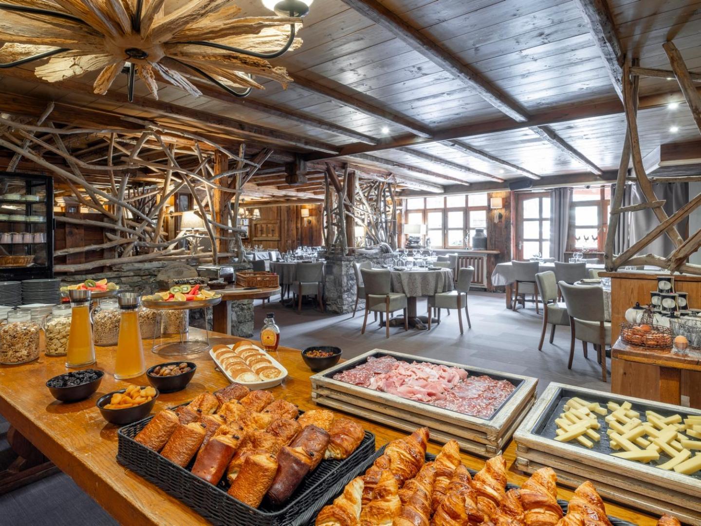 Hotel Eterlou Meribel Ngoại thất bức ảnh
