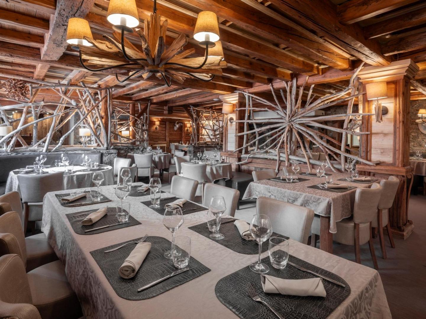 Hotel Eterlou Meribel Ngoại thất bức ảnh